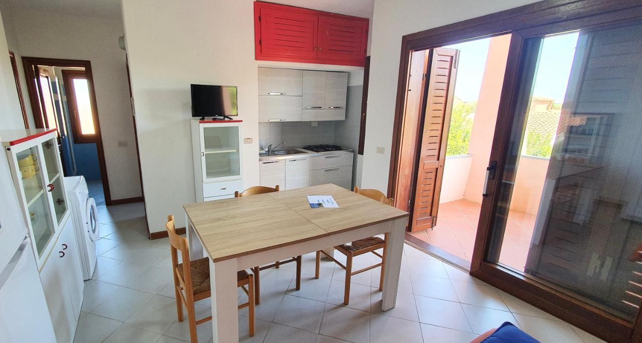 Iss Travel, Le Carrube Two Bedrooms Apartments With Air Conditioning San Teodoro  Exteriör bild